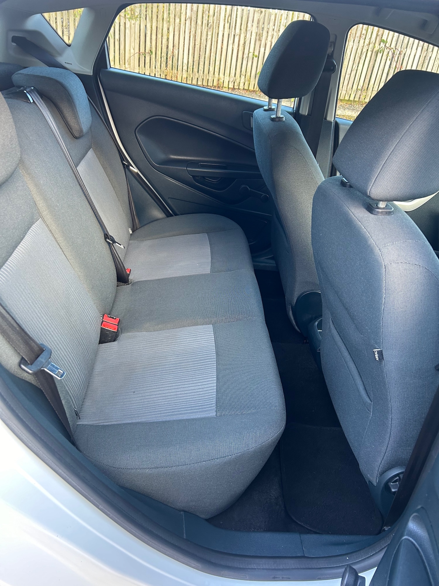 Used Ford Fiesta 2012 for sale - 76403286: Photo 9