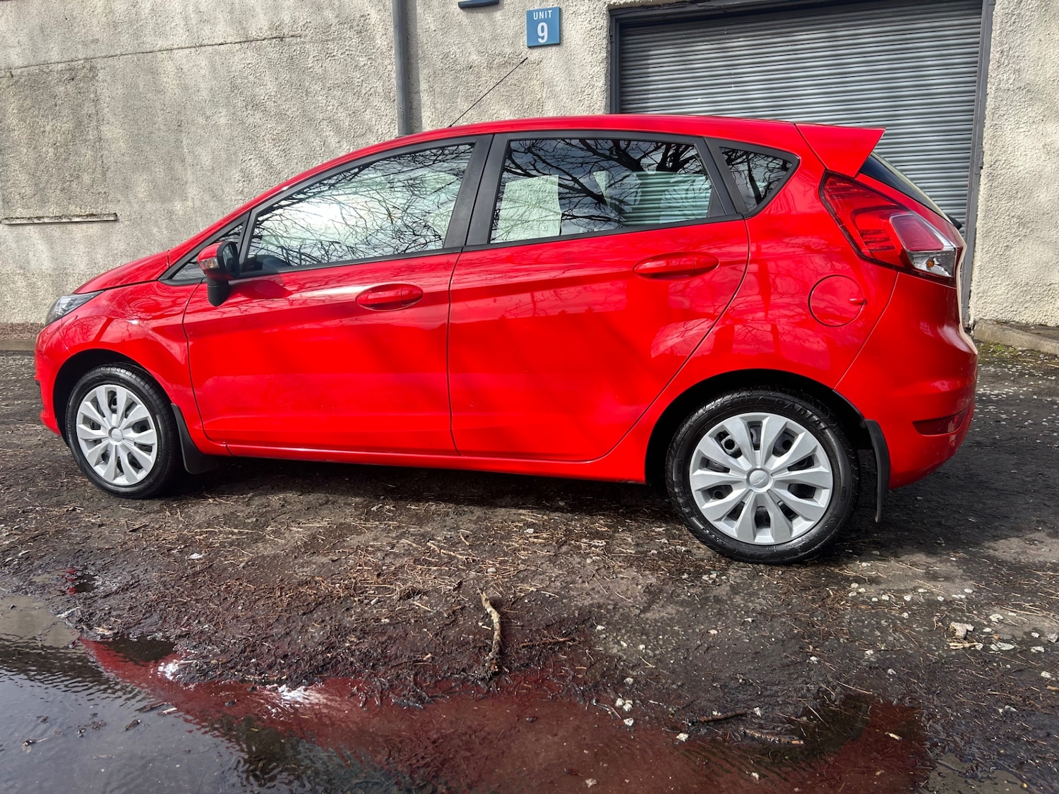 Used Ford Fiesta 2013 for sale - 77916865: Photo 4