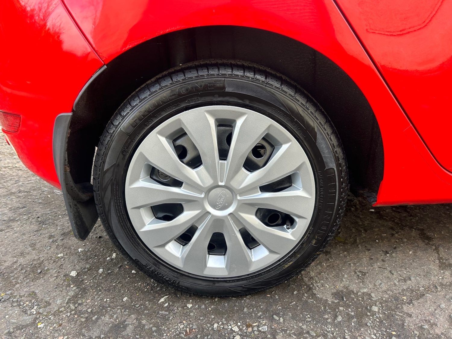 Used Ford Fiesta 2013 for sale - 77916865: Photo 8