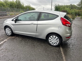 Used Ford Fiesta 2009 for sale - 79548290: Photo