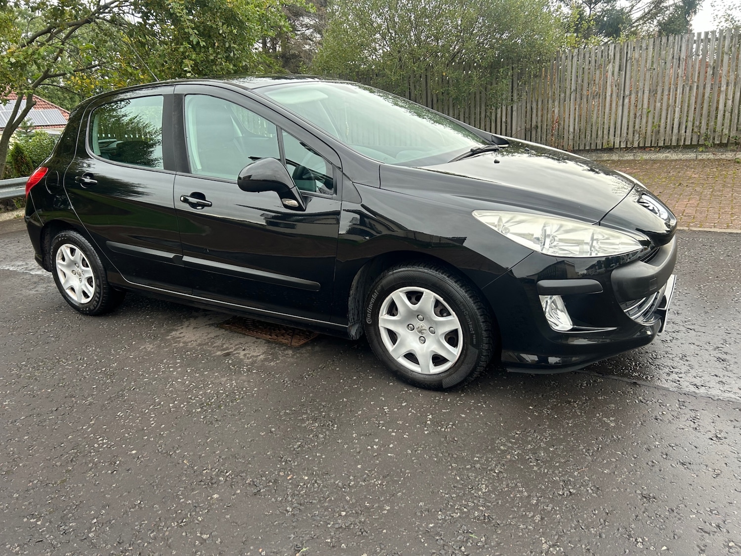 Used Peugeot 308 2010 for sale - 76104587: Photo 2