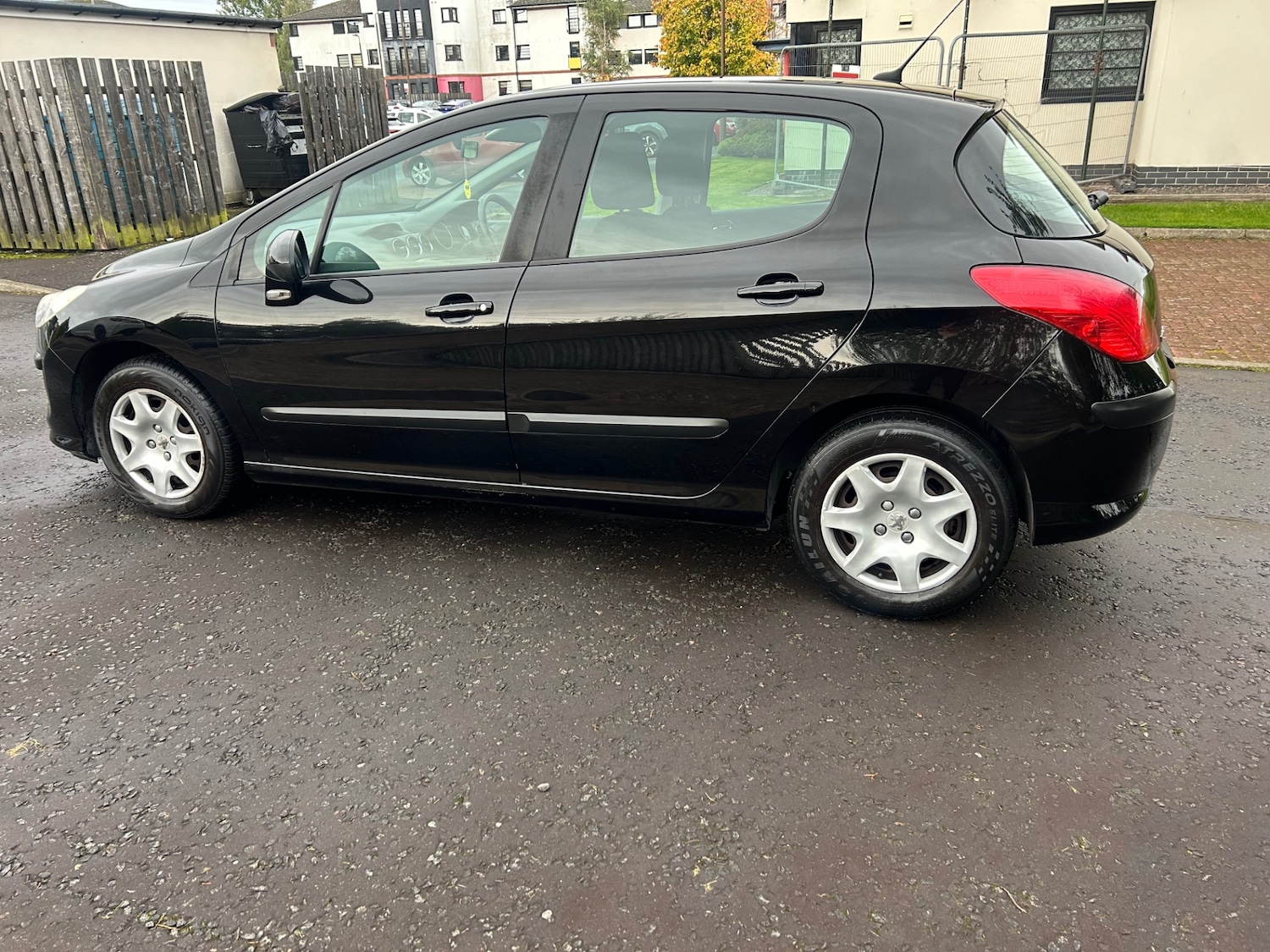 Used Peugeot 308 2010 for sale - 76104587: Photo 4