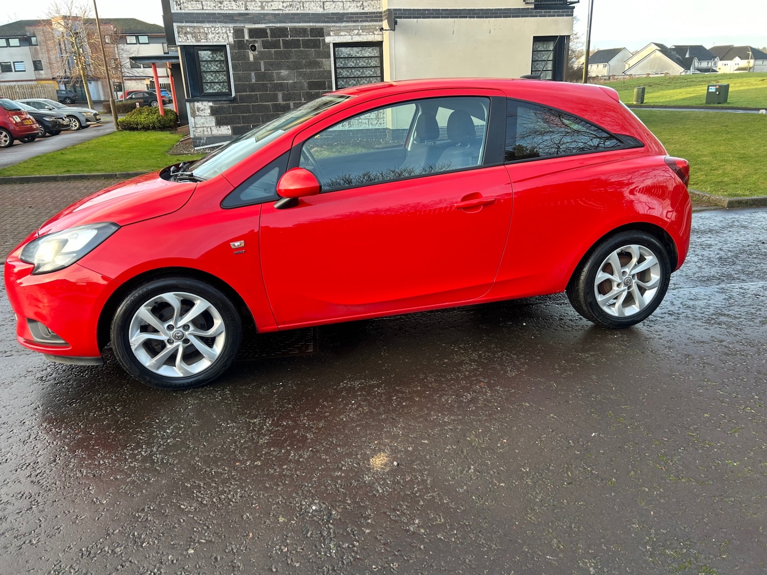 Used Vauxhall Corsa 2016 for sale - 77349831: Photo 3