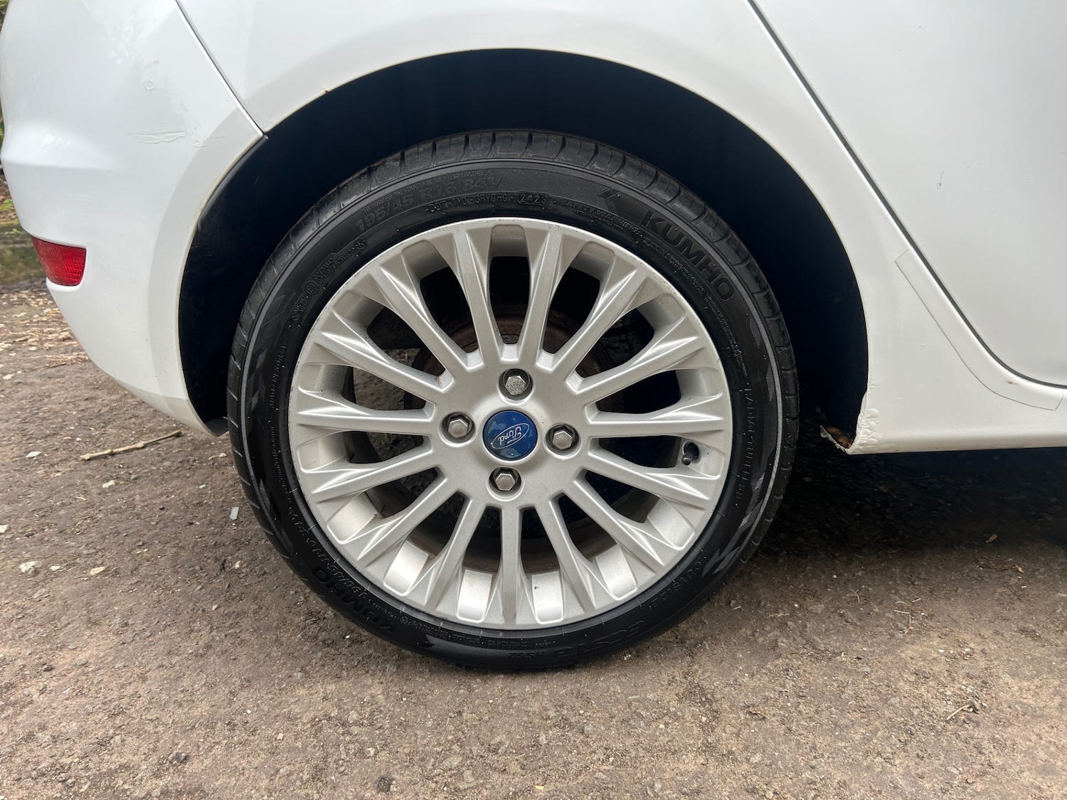 Used Ford Fiesta 2011 for sale - 78040570: Photo 8