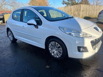 Used Peugeot 207 2011 for sale - 77180672: Photo