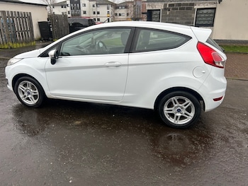 Used Ford Fiesta 2013 for sale - 77675451: Photo