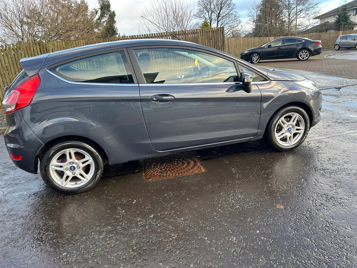 Used Ford Fiesta 2013 for sale - 76891824: Photo 5