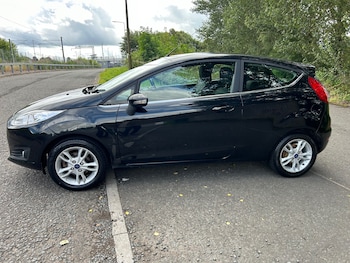 Used Ford Fiesta 2014 for sale - 79353270: Photo
