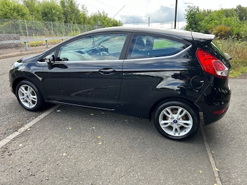 Used Ford Fiesta 2014 for sale - 79353270: Photo