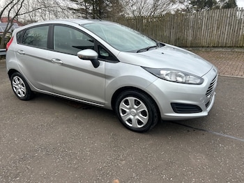 Used Ford Fiesta 2013 for sale - 77607272: Photo
