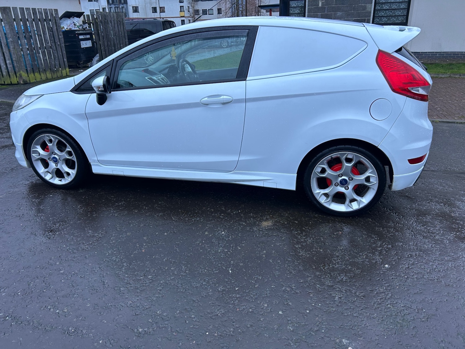 Used Ford Fiesta 2009 for sale - 77420483: Photo 4