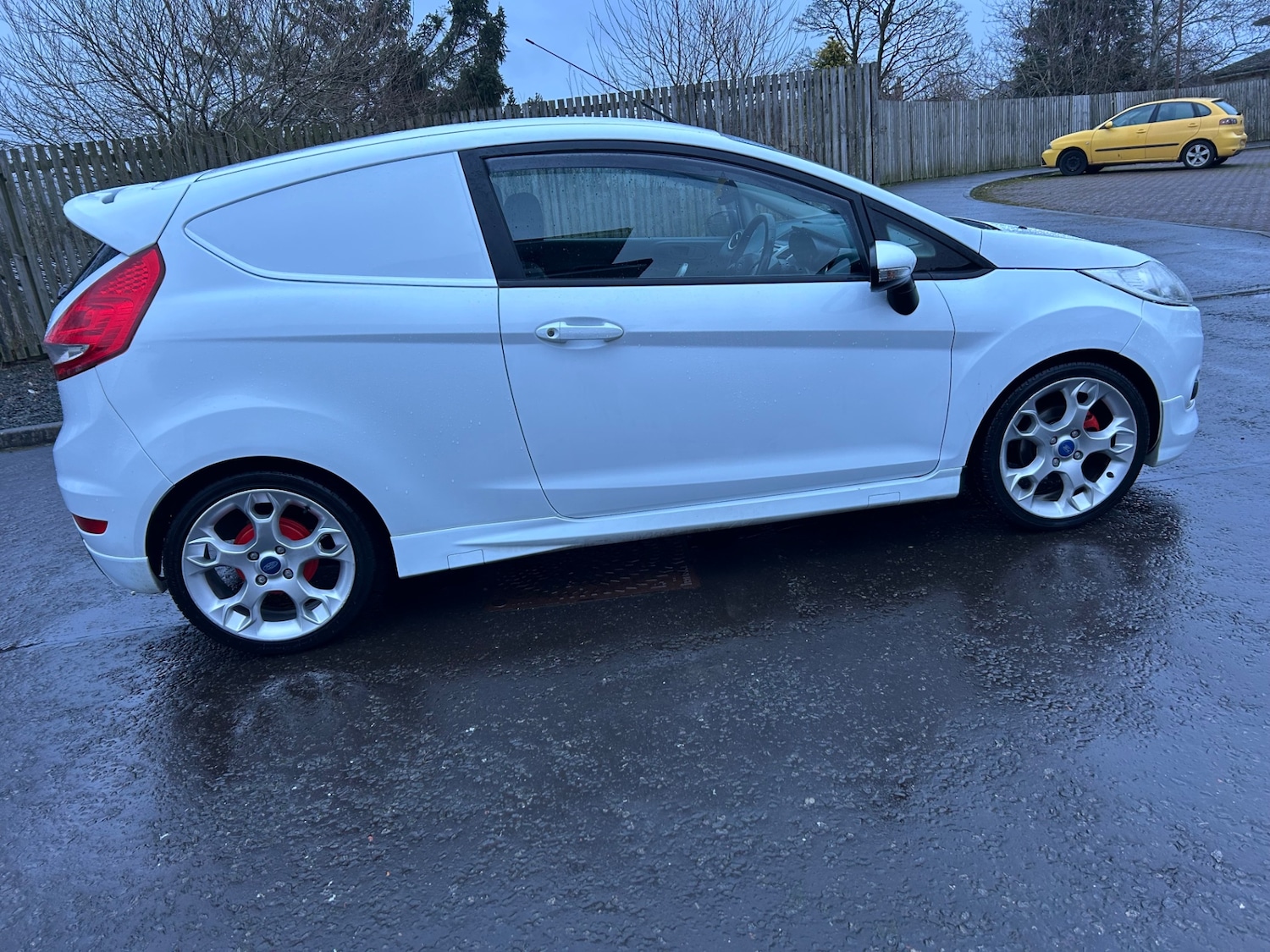 Used Ford Fiesta 2009 for sale - 77420483: Photo 5