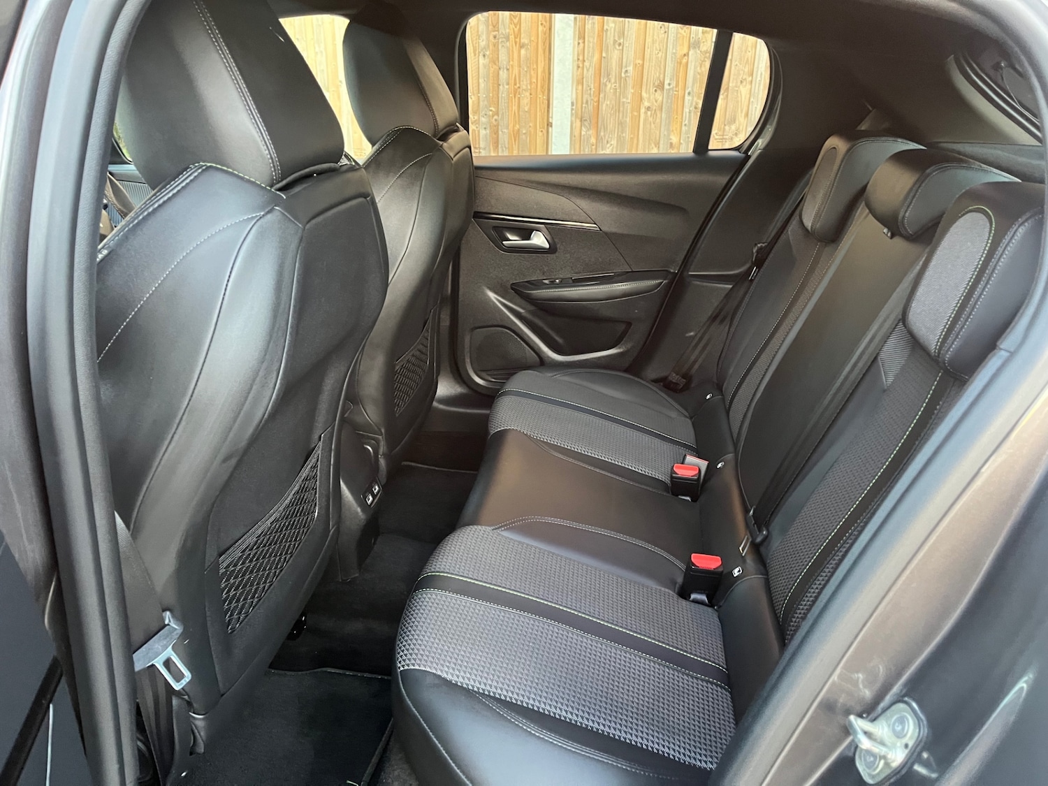 Used Peugeot 208 2021 for sale - 76378887: Photo 12