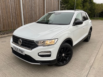 Volkswagen T-Roc feature image