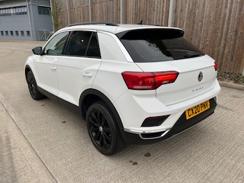 Used Volkswagen T-Roc 2020 for sale - 78209808: Photo