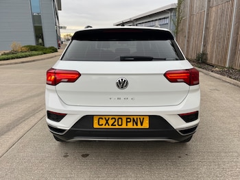 Used Volkswagen T-Roc 2020 for sale - 78209808: Photo