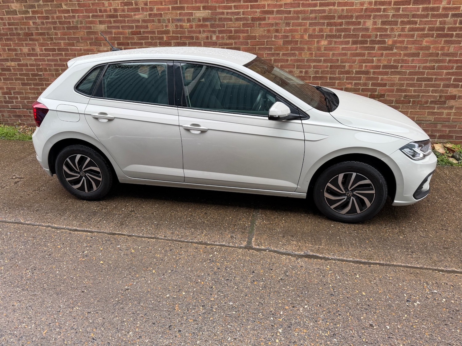 Used Volkswagen Polo 2023 for sale - 76665933: Photo 4