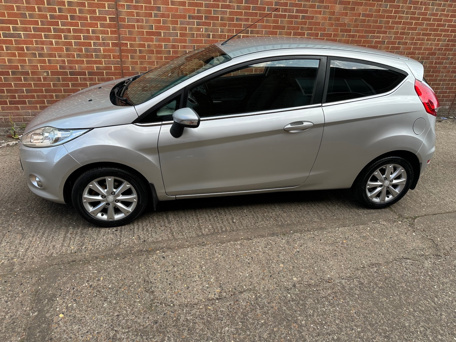 Vehicle 5
