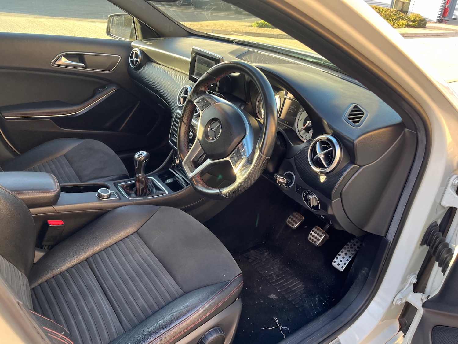 Used Mercedes-Benz A-Class 2014 for sale - 77032379: Photo 11