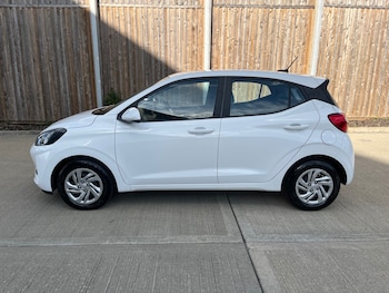 Used Hyundai i10 2022 for sale - 79091887: Photo