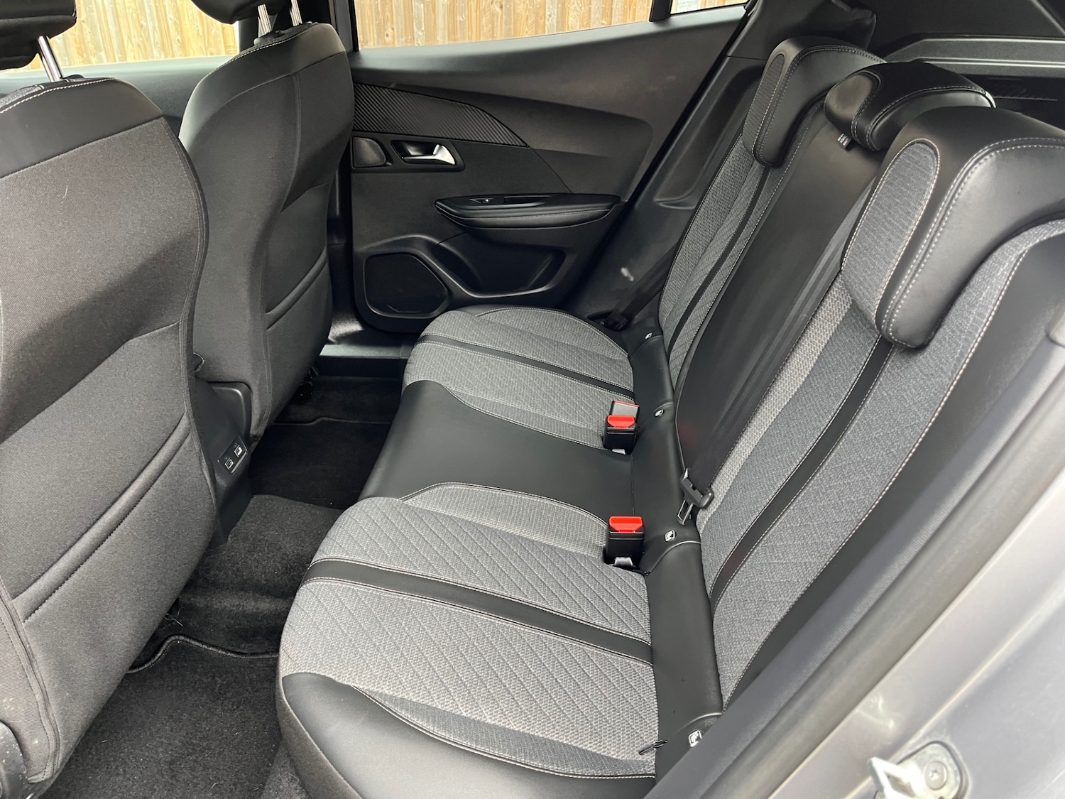 Used Peugeot 2008 2023 for sale - 78001525: Photo 14