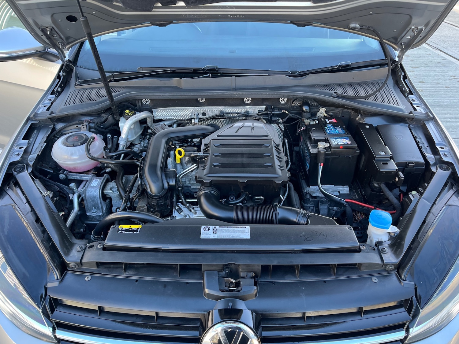 Used Volkswagen Golf 2019 for sale - 76757926: Photo 14