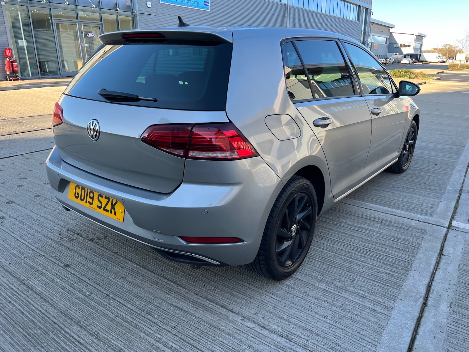 Used Volkswagen Golf 2019 for sale - 76757926: Photo 5