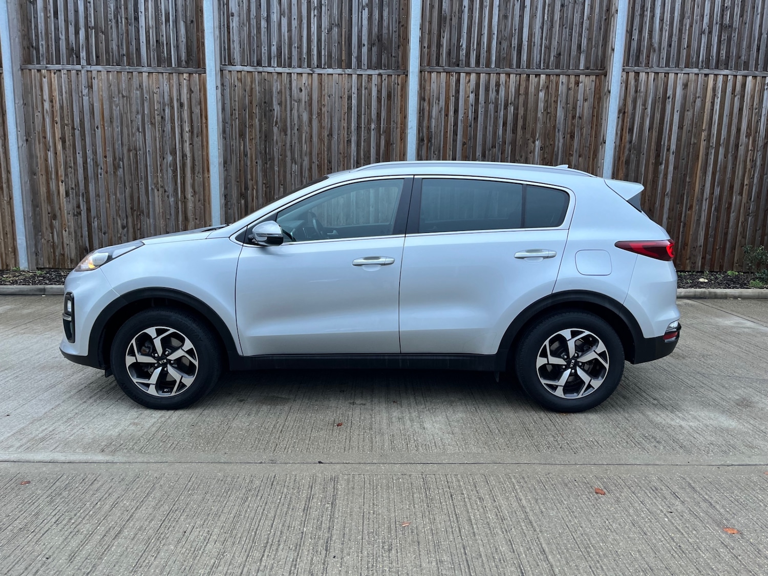 Used Kia Sportage 2020 for sale - 76836925: Photo 2