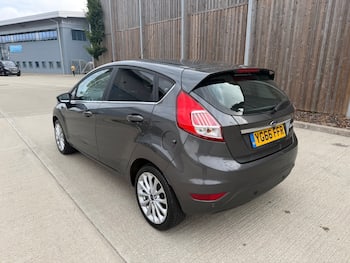 Used Ford Fiesta 2016 for sale - 79643825: Photo