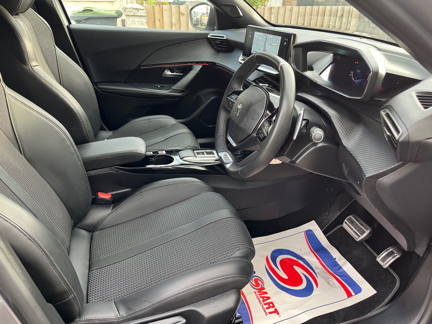 Used Peugeot 2008 2023 for sale - 75980977: Photo 14