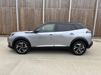 Used Peugeot 2008 2023 for sale - 75980977: Photo