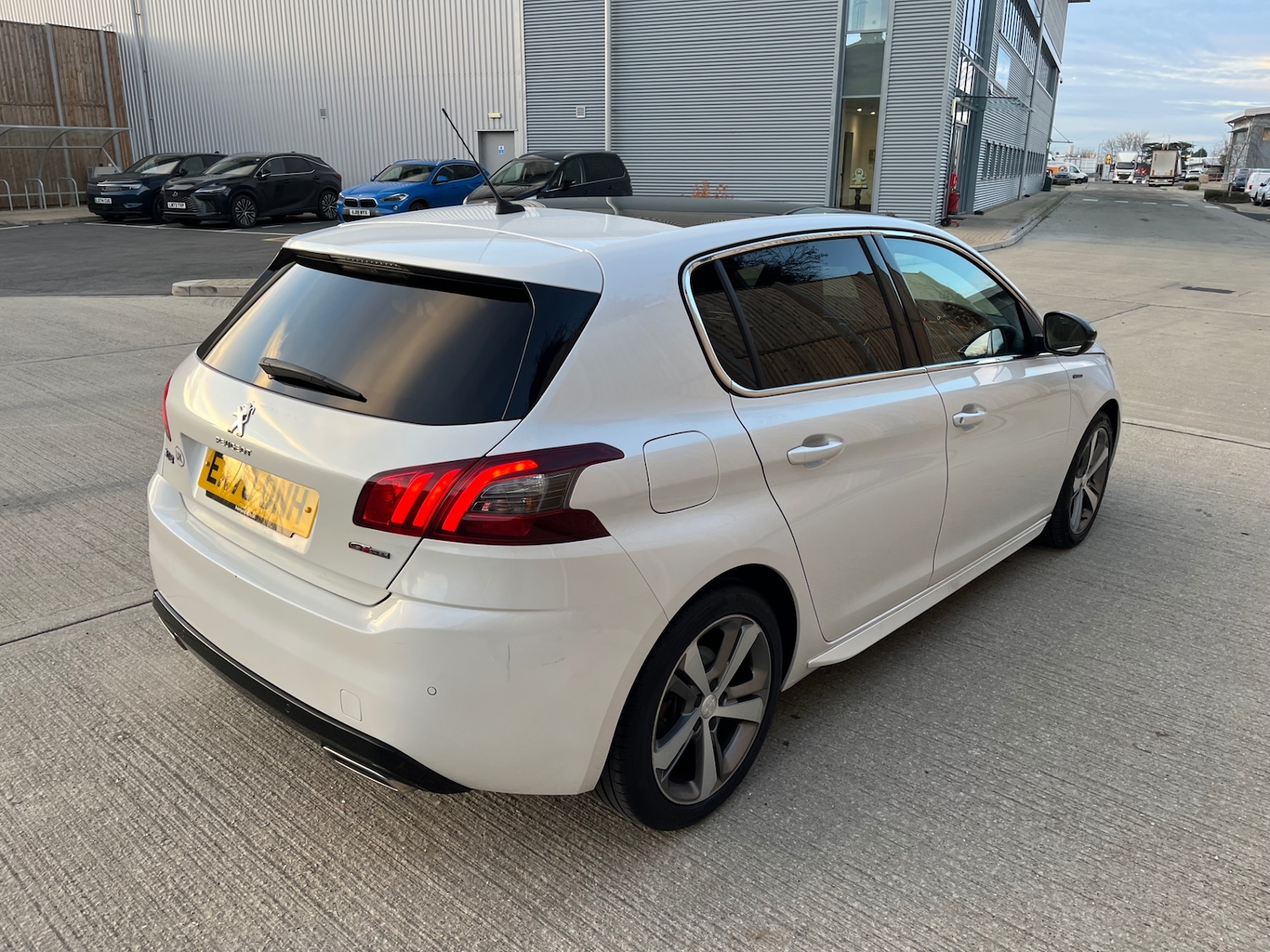 Used Peugeot 308 2020 for sale - 76710039: Photo 6