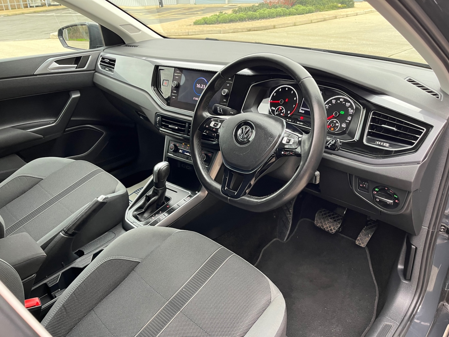 Used Volkswagen Polo 2020 for sale - 77630958: Photo 13