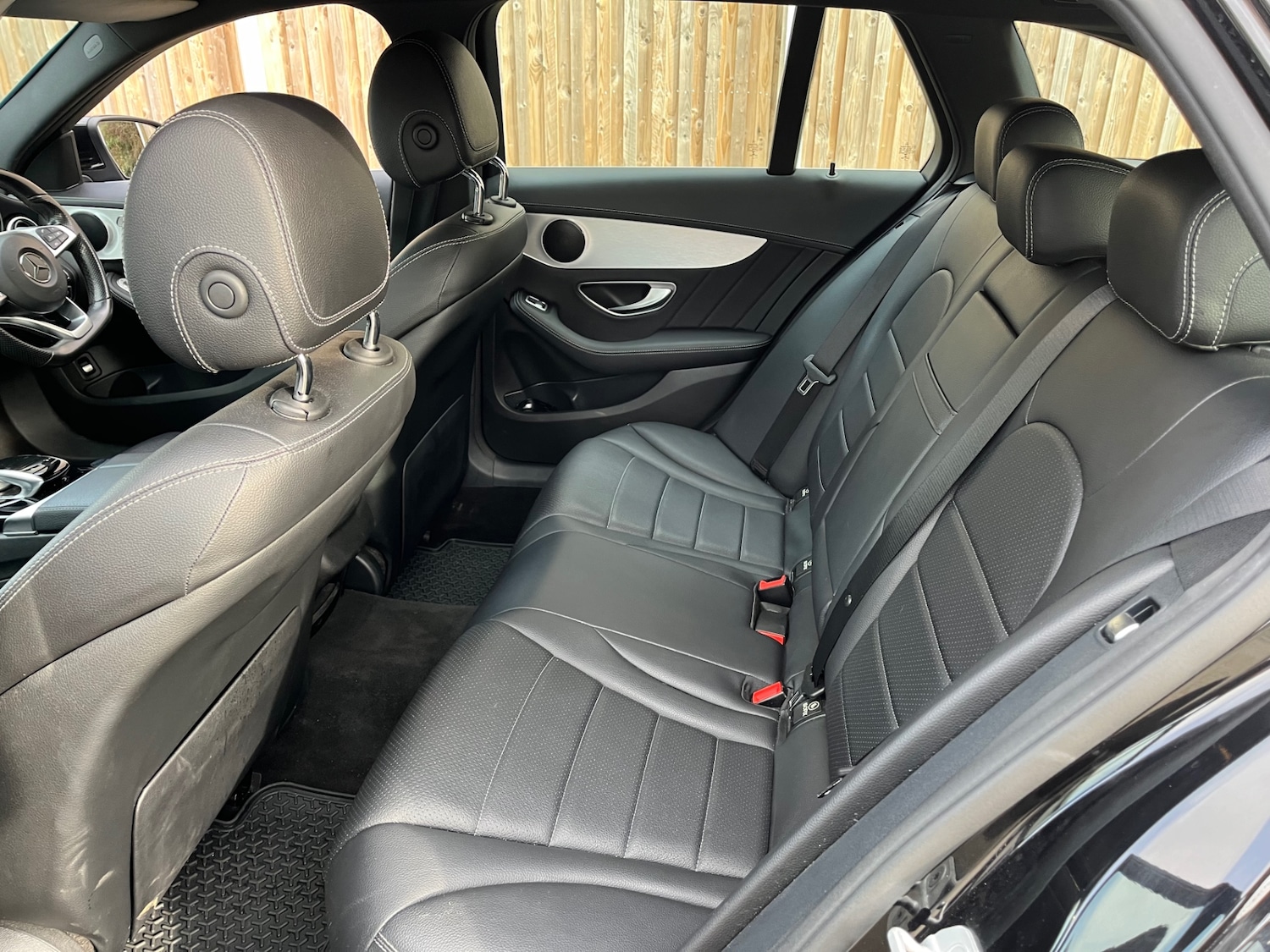 Used Mercedes-Benz C Class 2015 for sale - 77495023: Photo 13