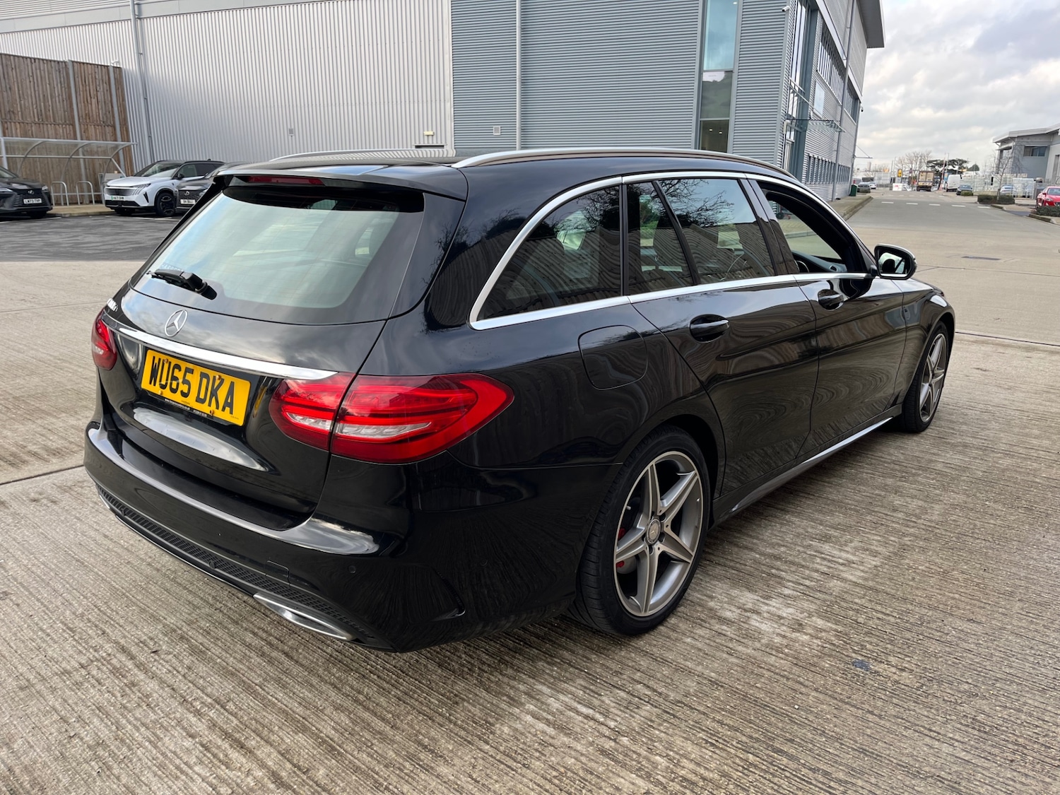 Used Mercedes-Benz C Class 2015 for sale - 77495023: Photo 5