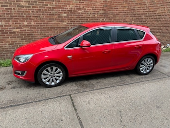 Used Vauxhall Astra 2014 for sale - 76518930: Photo