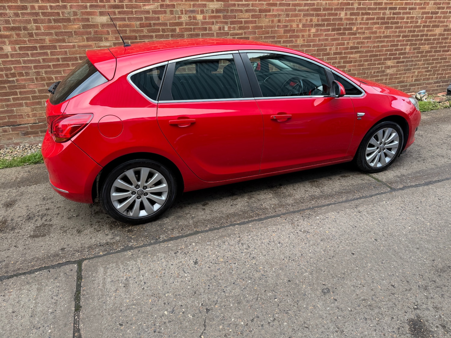 Used Vauxhall Astra 2014 for sale - 76518930: Photo 9