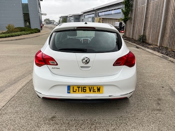 Used Vauxhall Astra 2016 for sale - 78618462: Photo