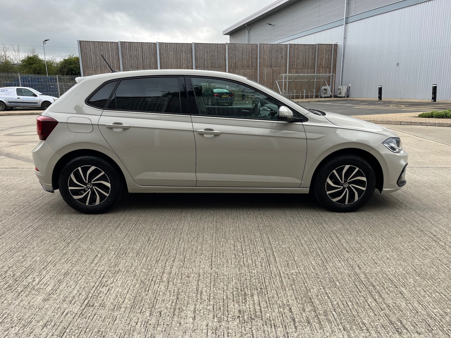 Used Volkswagen Polo 2023 for sale - 78122920: Photo 7