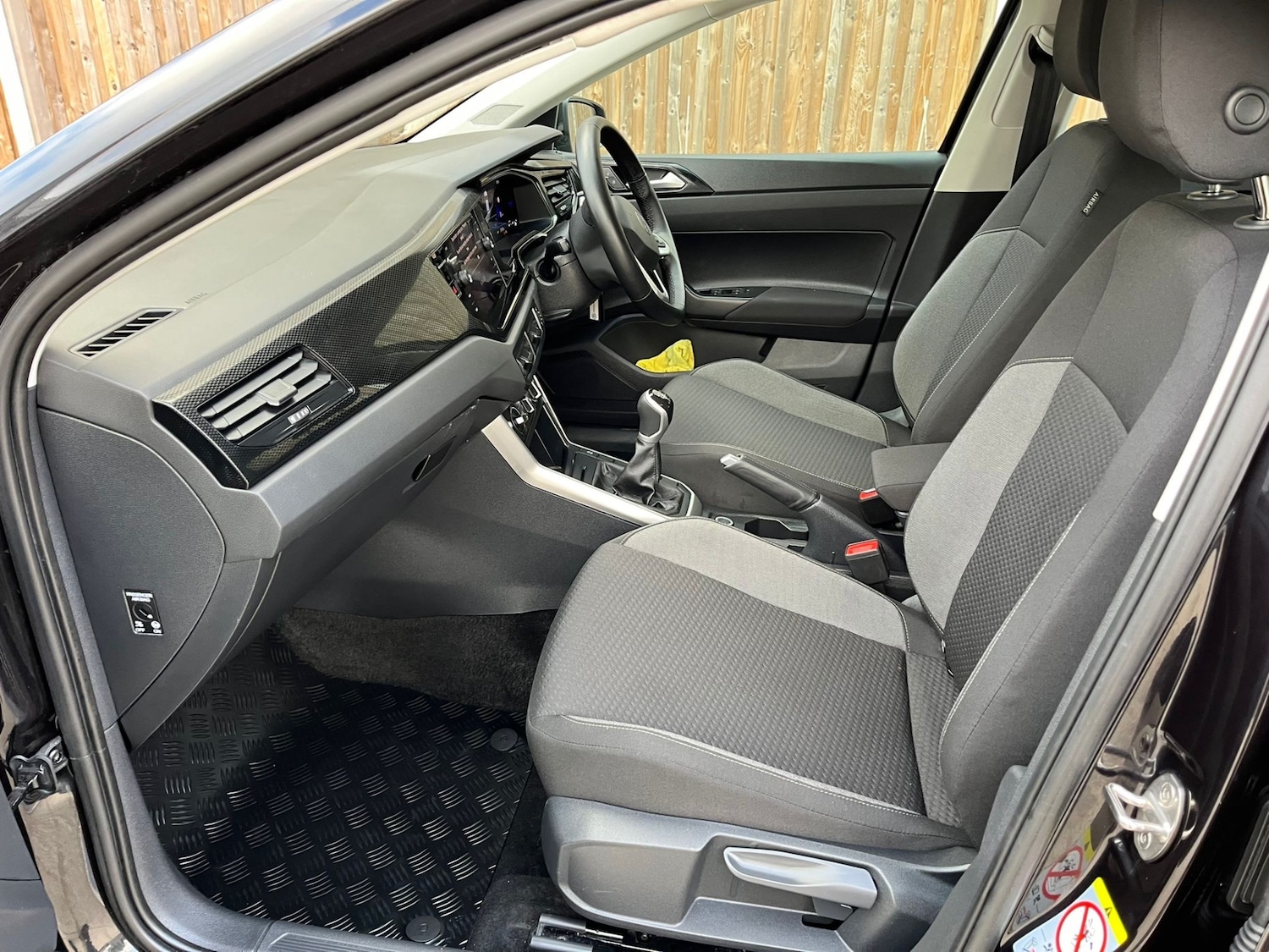 Used Volkswagen Polo 2024 for sale - 76519295: Photo 12