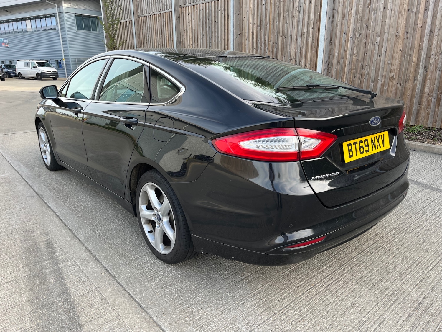 Used Ford Mondeo 2019 for sale - 78175485: Photo 3