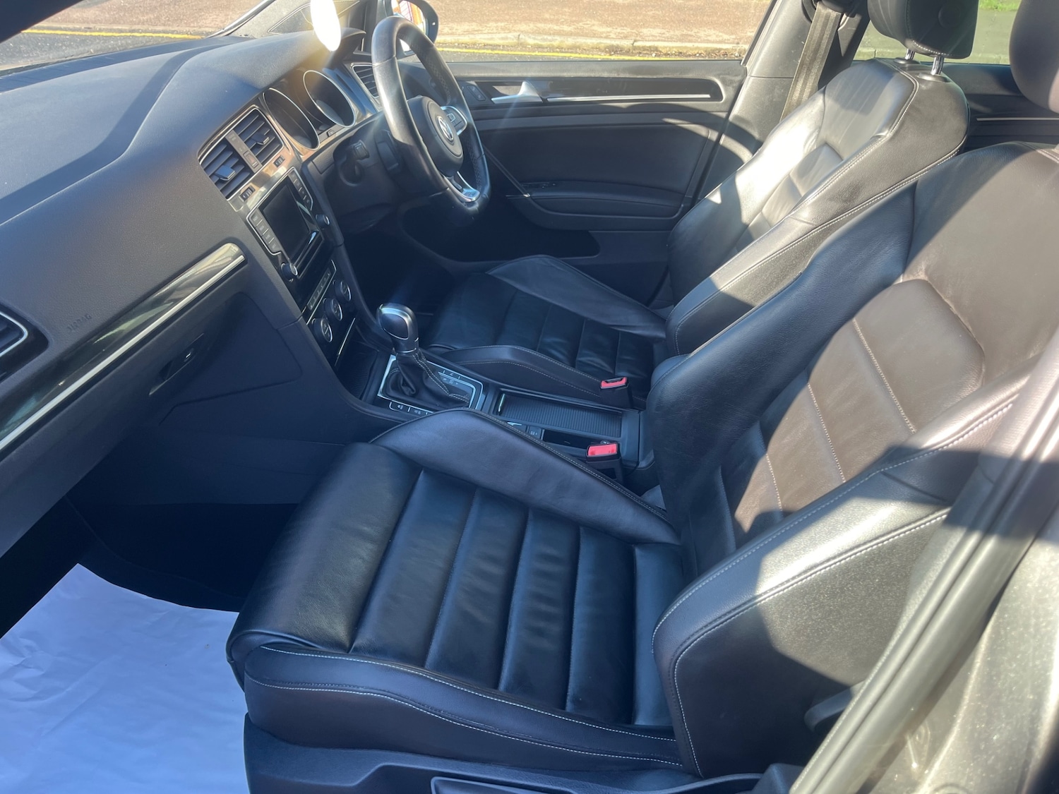 Used Volkswagen Golf 2015 for sale - 77562425: Photo 12