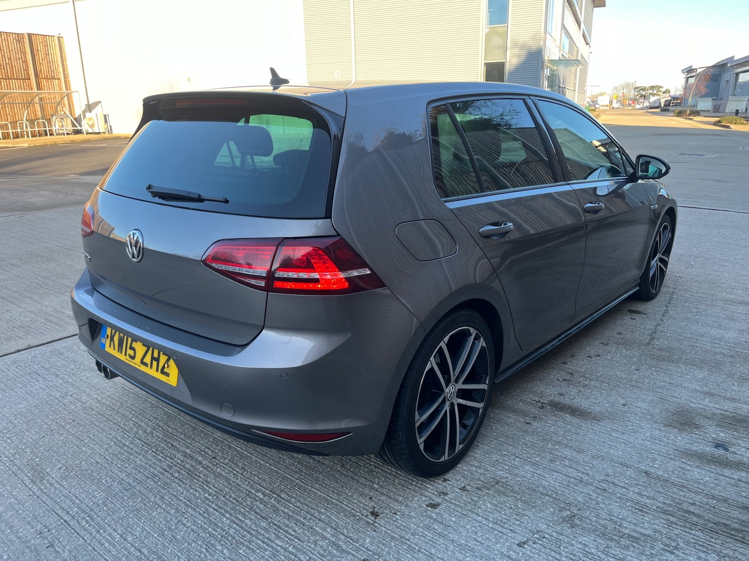 Used Volkswagen Golf 2015 for sale - 77562425: Photo 5