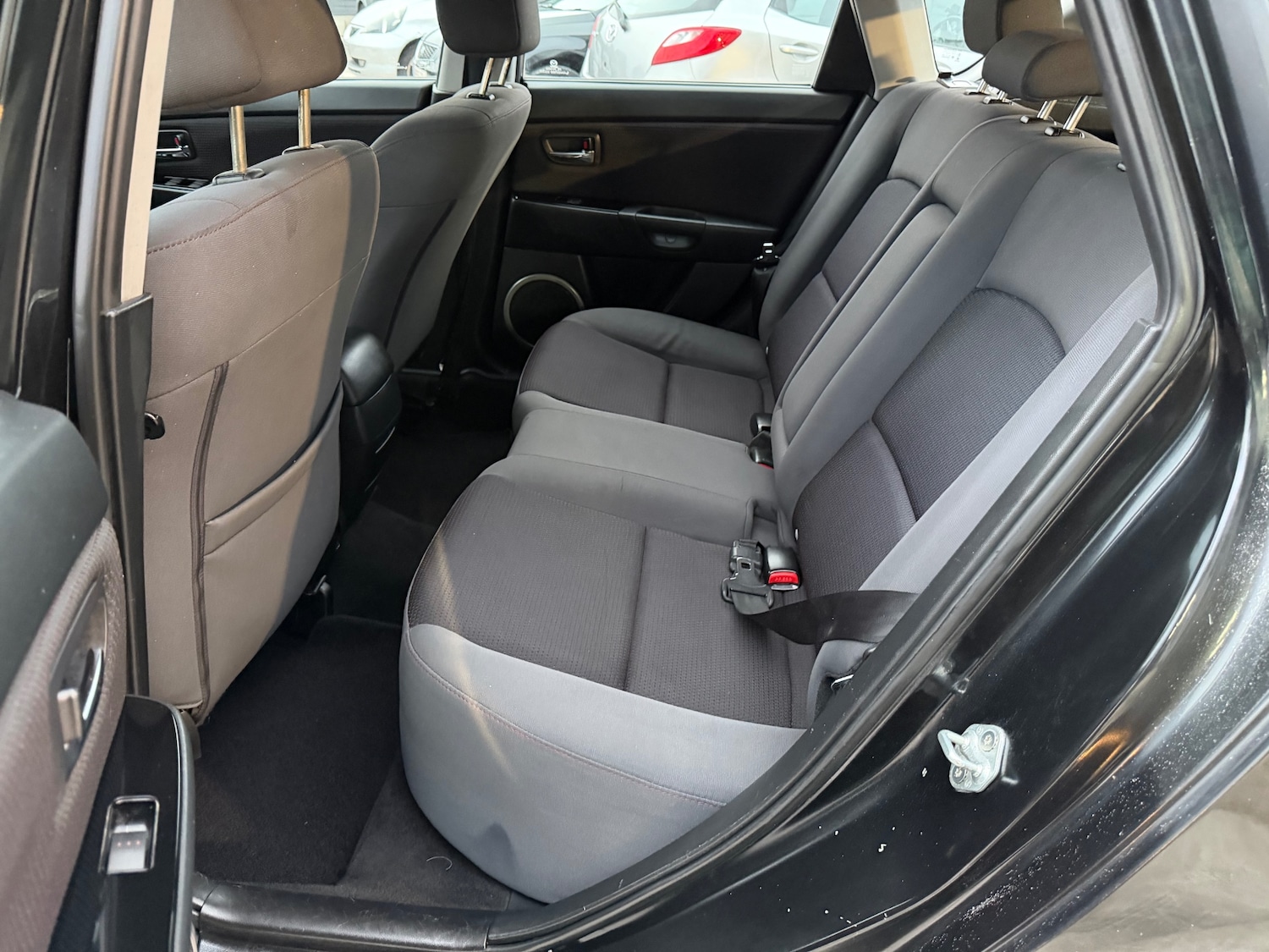 Used Mazda Mazda3 2008 for sale - 76140957: Photo 11