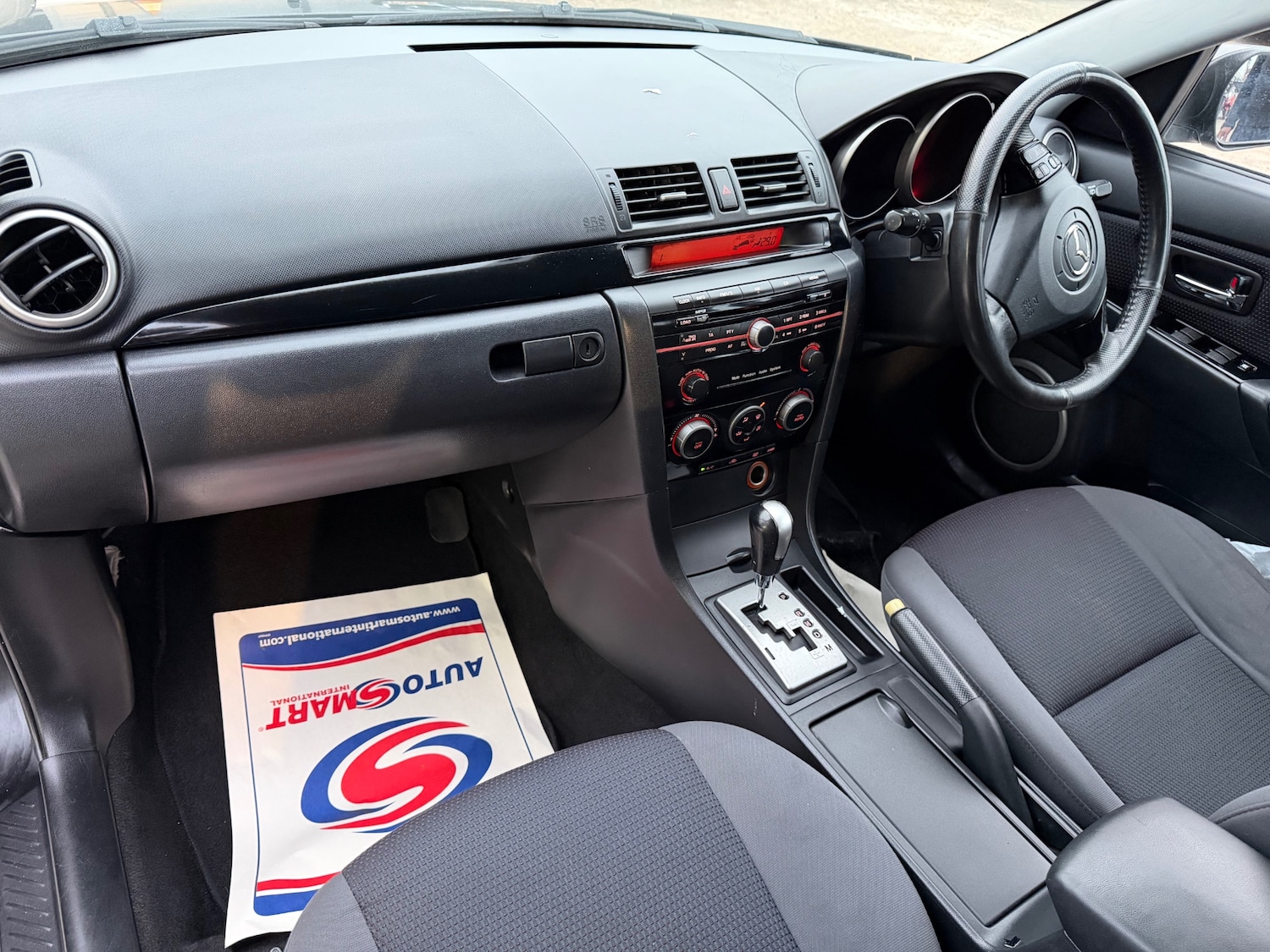 Used Mazda Mazda3 2008 for sale - 76140957: Photo 9