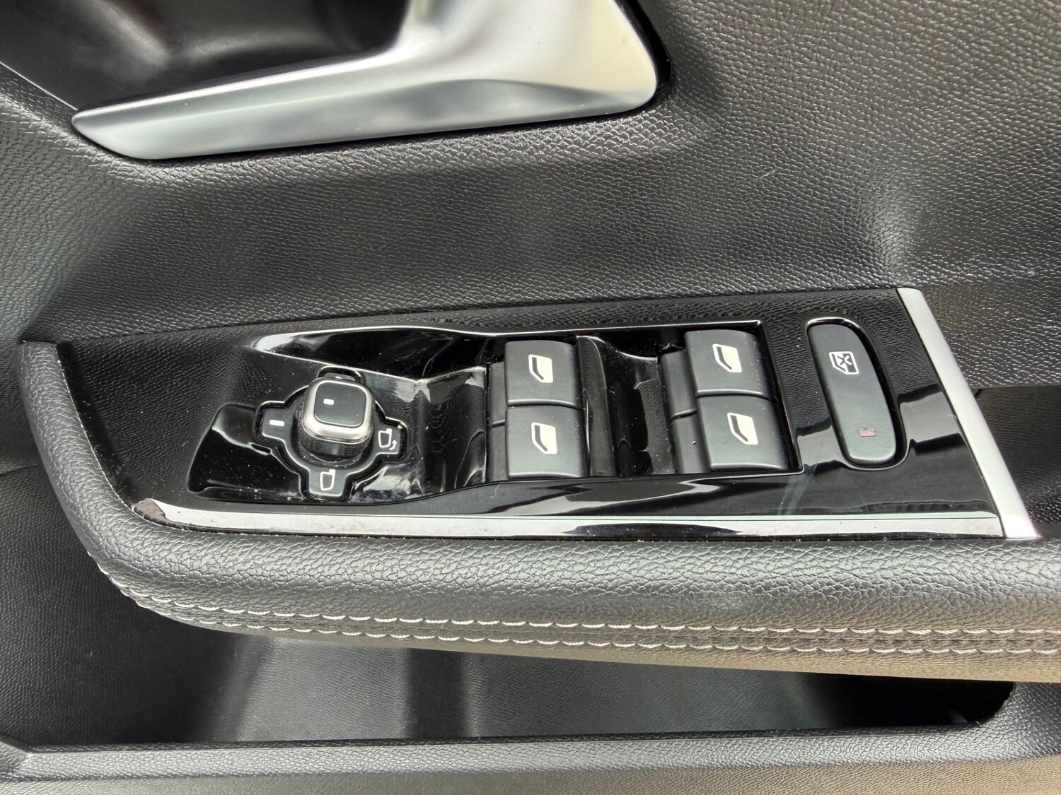 Used Vauxhall Astra 2023 for sale - 76275253: Photo 11