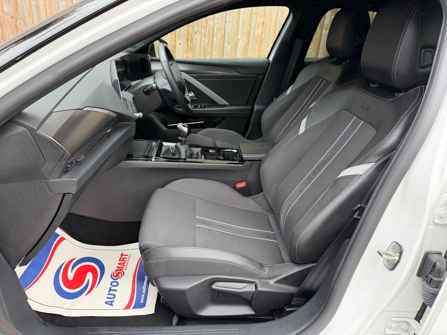 Used Vauxhall Astra 2023 for sale - 76275253: Photo 14