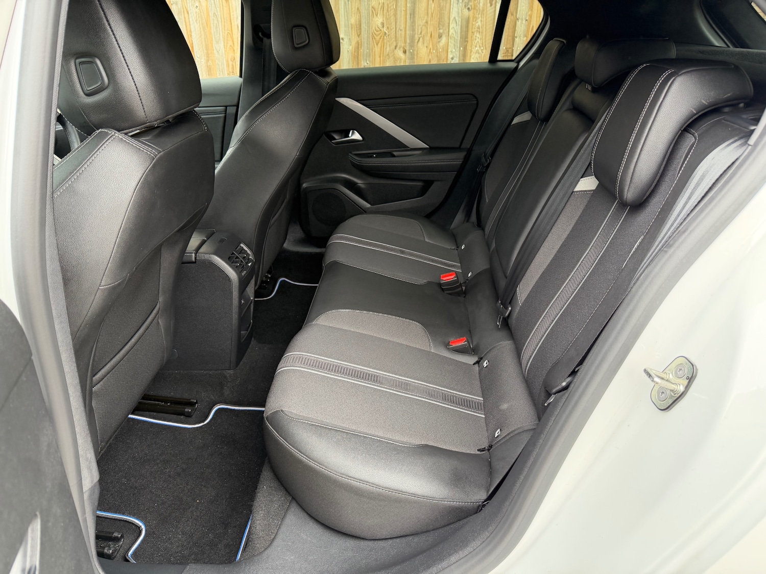 Used Vauxhall Astra 2023 for sale - 76275253: Photo 19