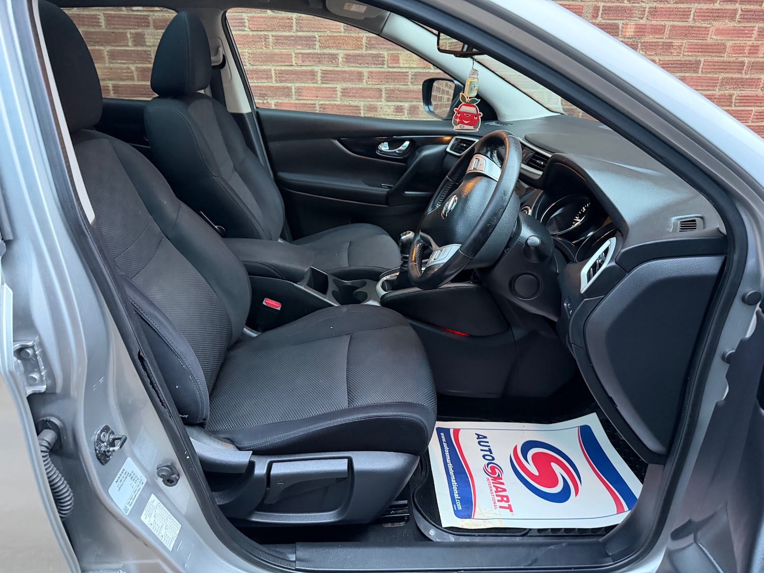 Used Nissan Qashqai 2016 for sale - 76837493: Photo 11