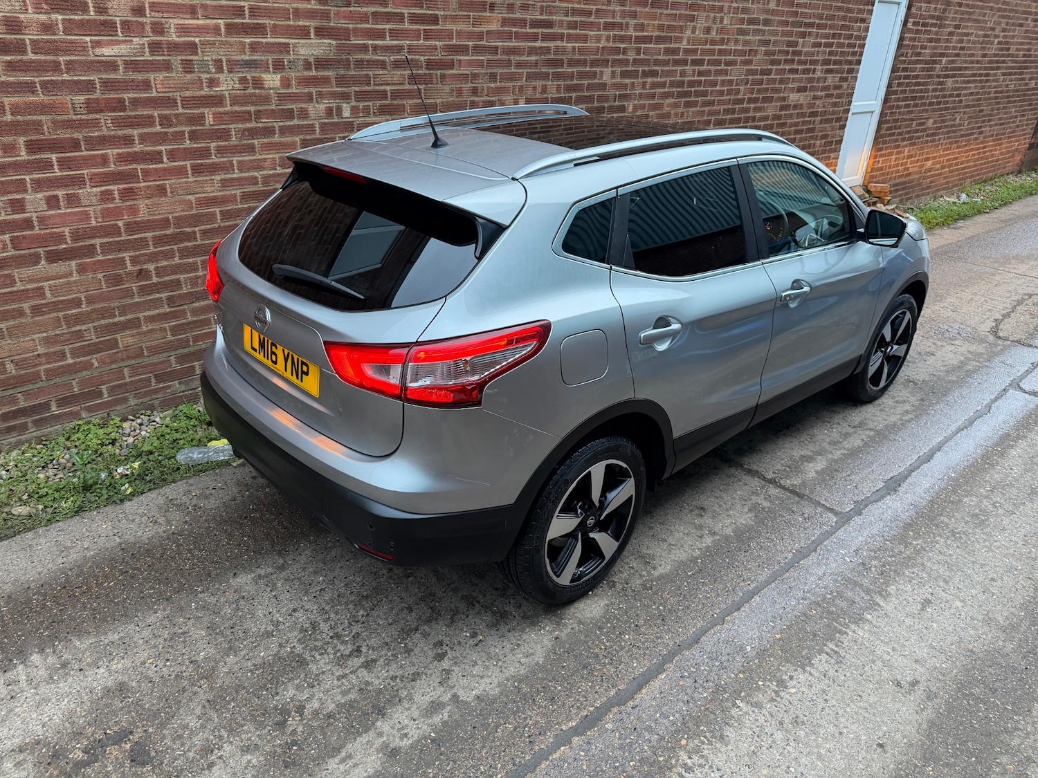 Used Nissan Qashqai 2016 for sale - 76837493: Photo 3